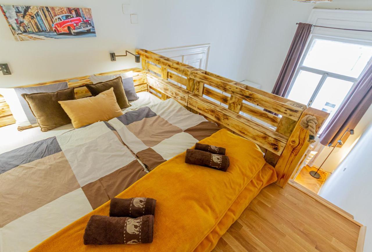 Supercentral Boutique Suite Βουδαπέστη Εξωτερικό φωτογραφία